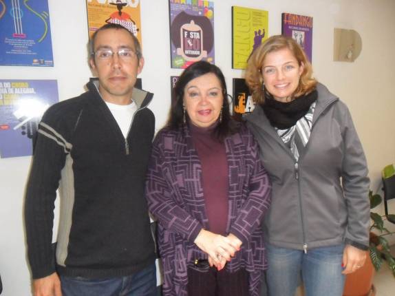 Com a Zelia Sell, depois da entrevista para a rádio, em Curitiba, no Paraná